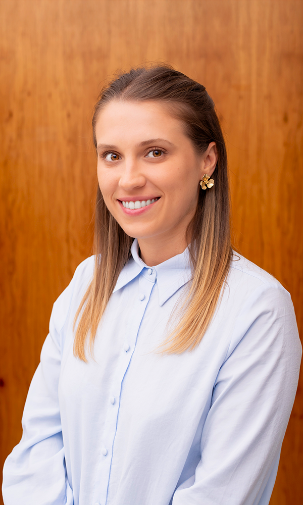 Fernanda Klamas Tomasi